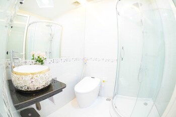 hai van luxury hotel