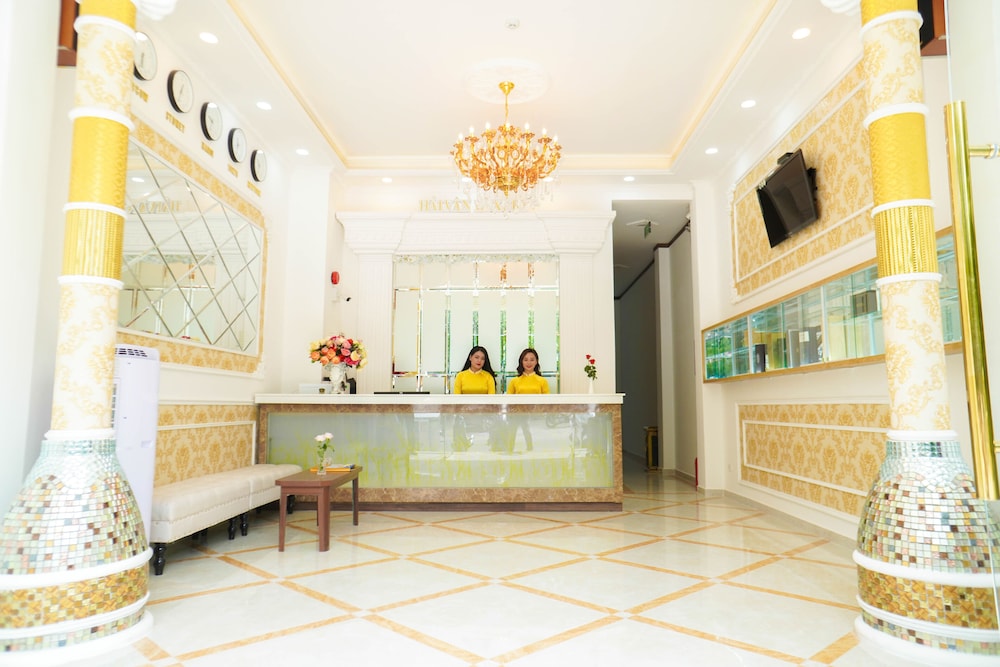 hai van luxury hotel