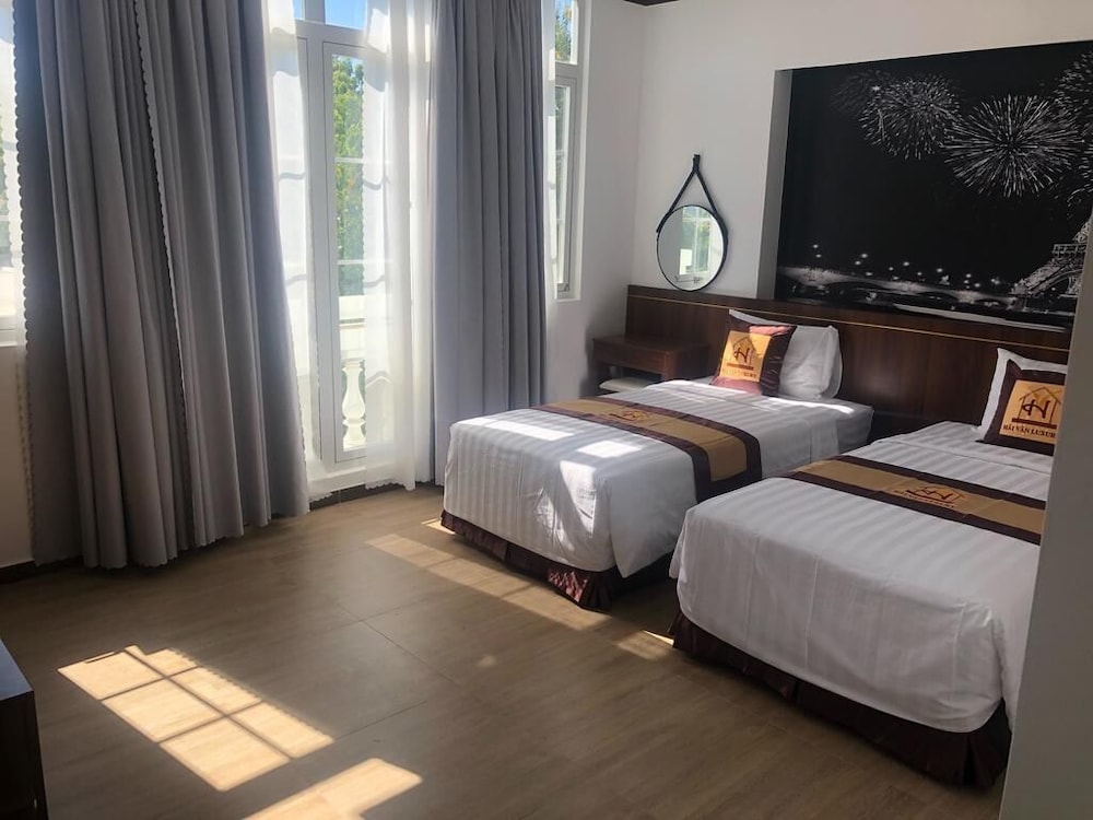 hai van luxury hotel