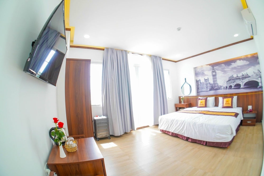 hai van luxury hotel