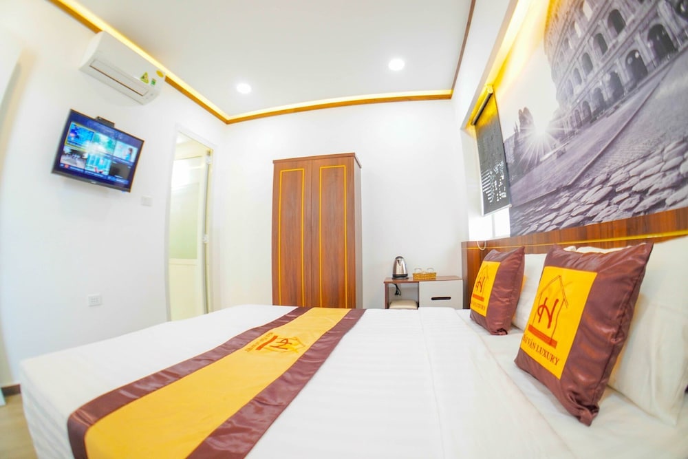 hai van luxury hotel