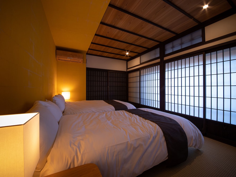 uchiko