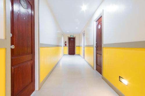 reddoorz premium gabinete road palawan