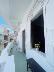 Amy Hostel Hue,,2 star