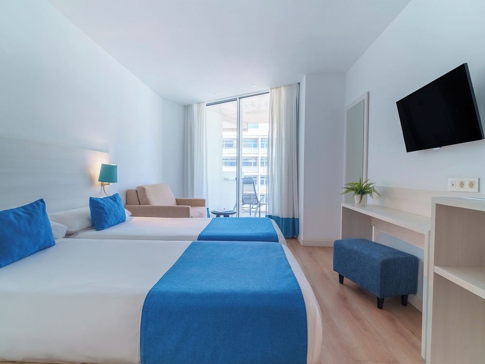 sentido benalmadena beach