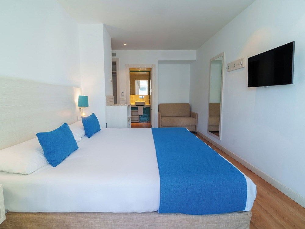 sentido benalmadena beach