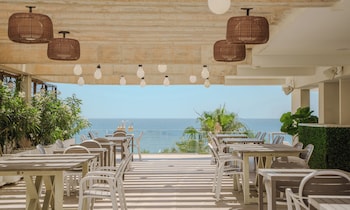 sentido benalmadena beach