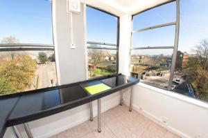 kensal green backpackers 3