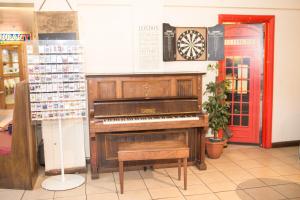 kensal green backpackers 3