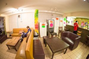 kensal green backpackers 3