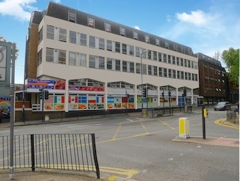 kensal green backpackers 3