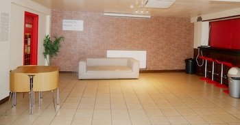 kensal green backpackers 3