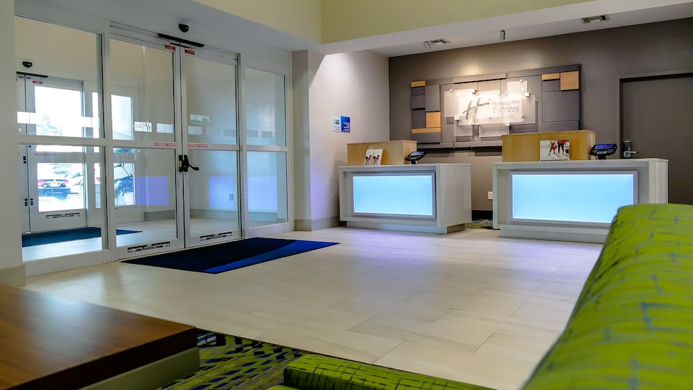 holiday inn express st petersburg north i 275 by ihg