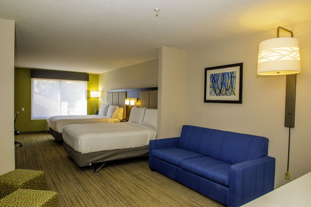 holiday inn express st petersburg north i 275 by ihg