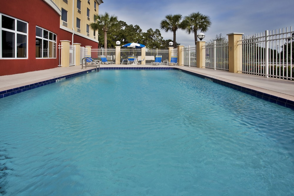 holiday inn express st petersburg north i 275 by ihg