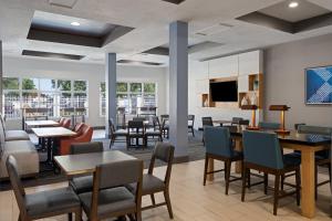 holiday inn express st petersburg north i 275 by ihg