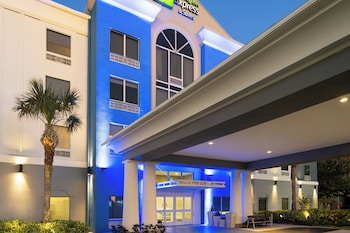 Holiday Inn Express St. Petersburg North (I-275) By Ihg,St. Petersburg - Clearwater>>St. Petersburg,3 star