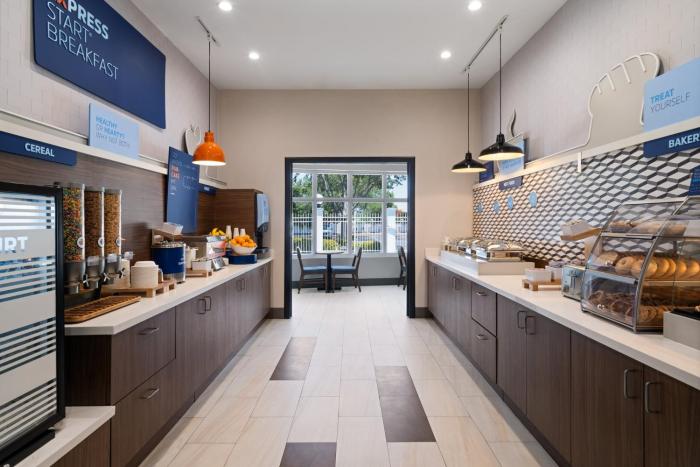 holiday inn express st petersburg north i 275 by ihg