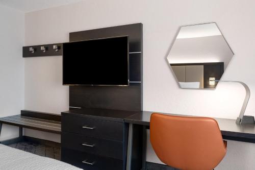 holiday inn express st petersburg north i 275 by ihg