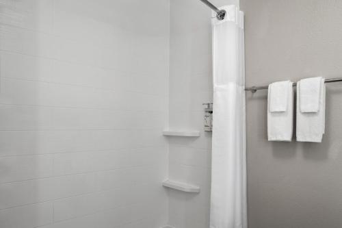 holiday inn express st petersburg north i 275 by ihg