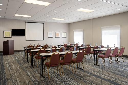holiday inn express st petersburg north i 275 by ihg