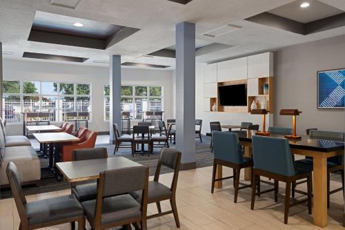 holiday inn express st petersburg north i 275 by ihg