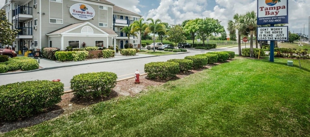 tampa bay extended stay hotel