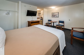tampa bay extended stay hotel