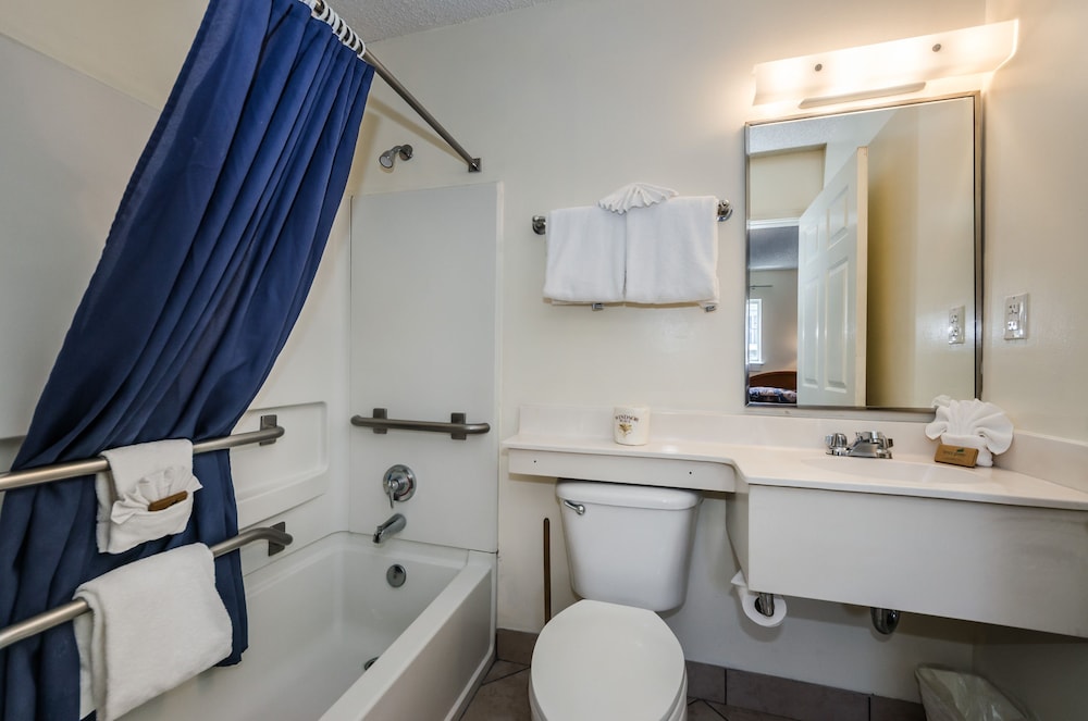 tampa bay extended stay hotel