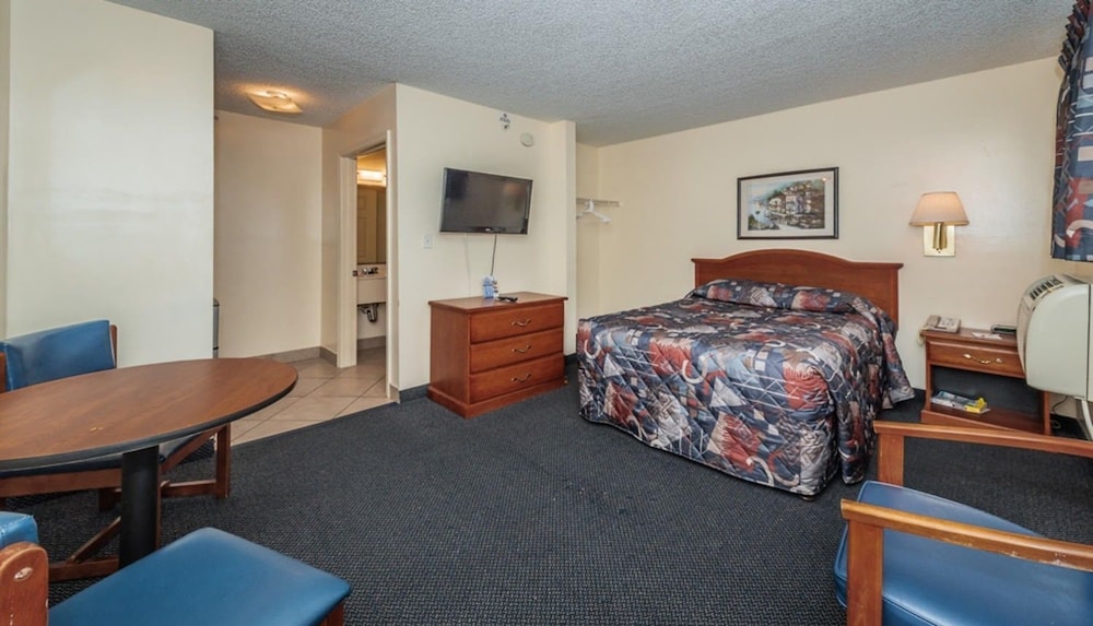 tampa bay extended stay hotel