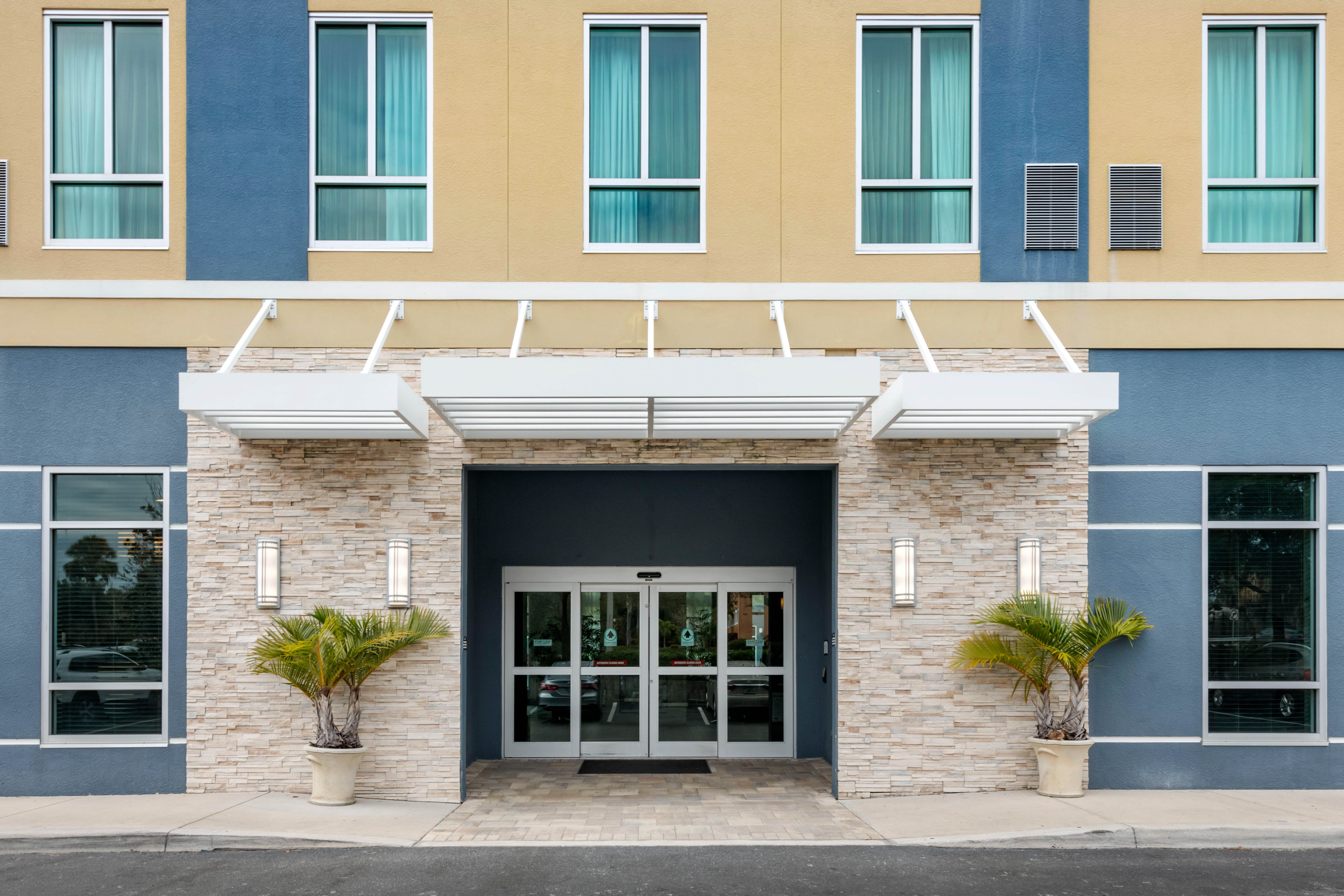 staybridge suites st petersburg downtown by ihg