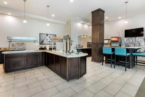 staybridge suites st petersburg downtown by ihg