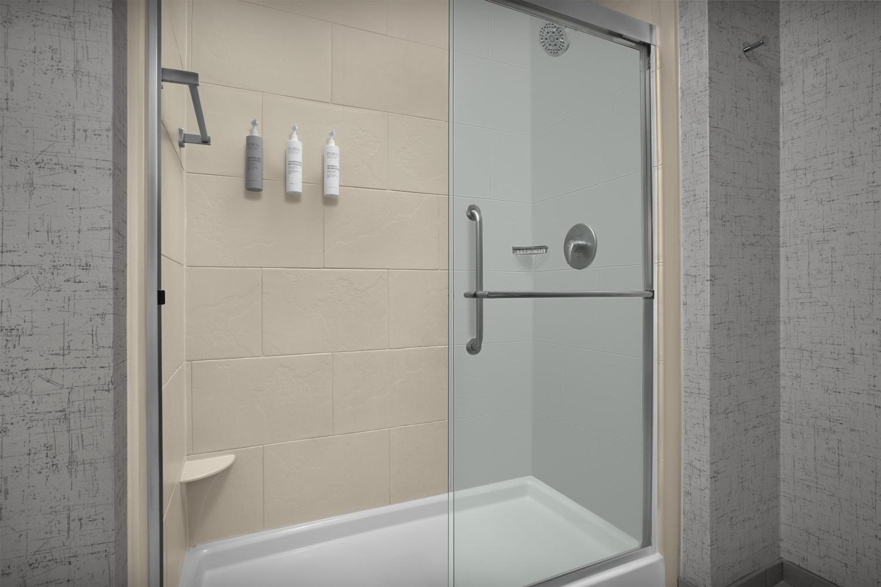 hampton inn and suites austin the university capitol