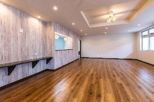 mr kinjo in front of manza beach