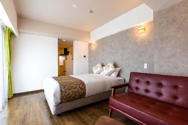 mr kinjo in front of manza beach