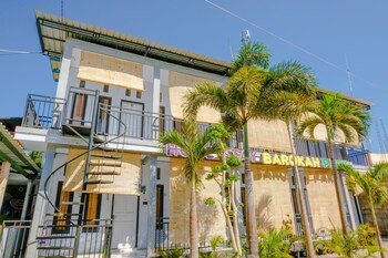 spot on 1958 asembagus family