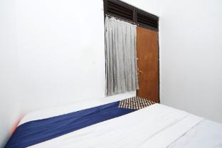 spot on 1942 asia residence syariah hostel