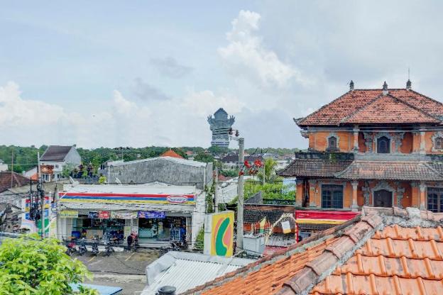 spot on 1942 asia residence syariah hostel