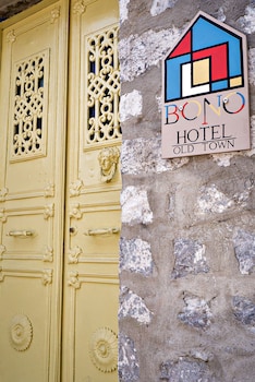 bono hotel old town