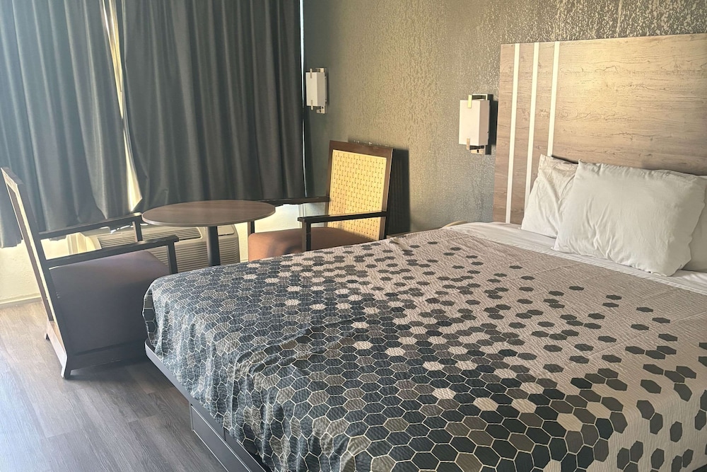 econo lodge