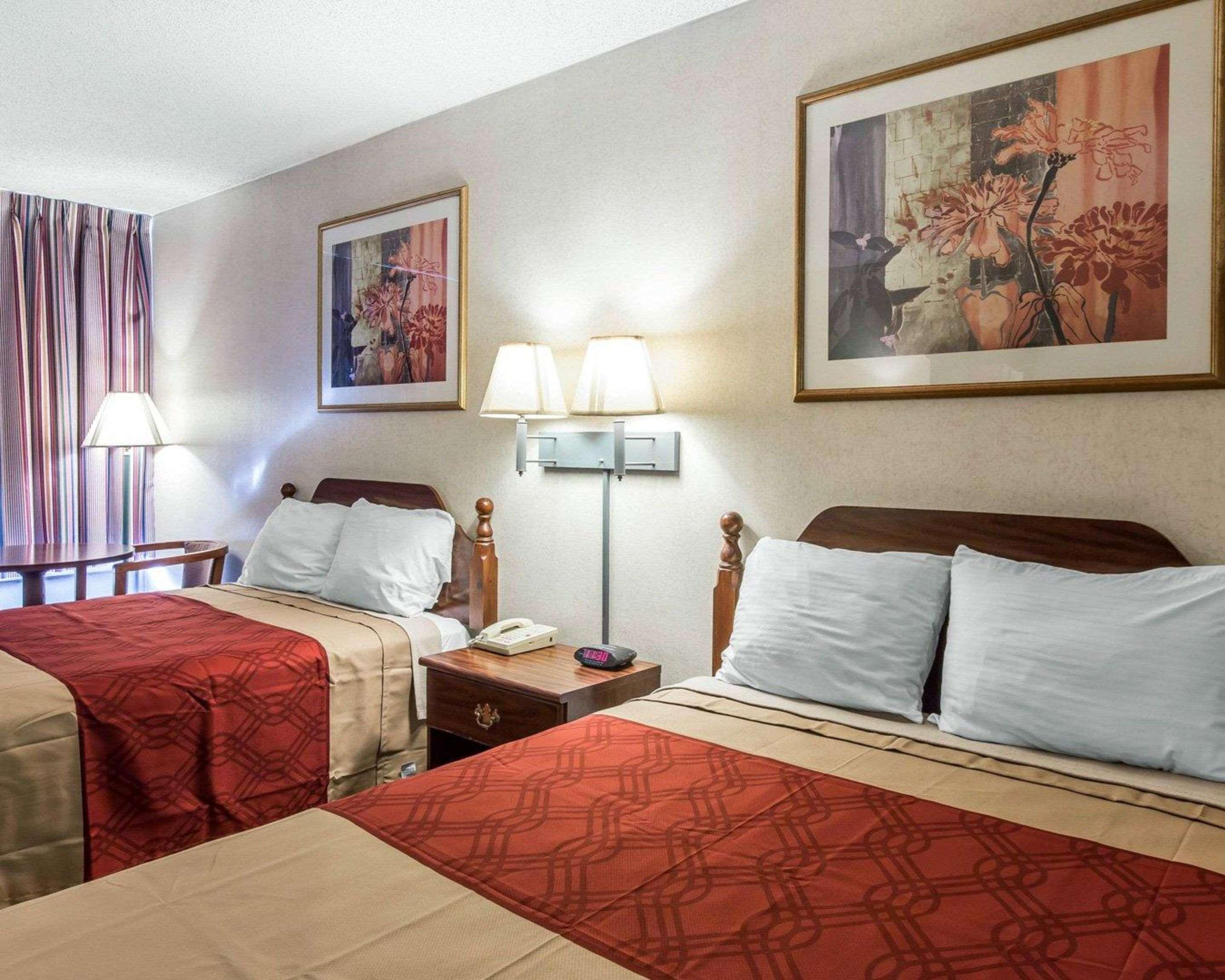 econo lodge