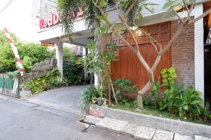 reddoorz syariah near menara kudus