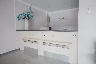 reddoorz plus near istana maimun medan