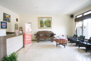 reddoorz syariah jalan gajah mada