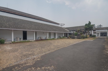 reddoorz jalan r e martadinata sukabumi
