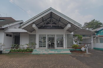 reddoorz jalan r e martadinata sukabumi