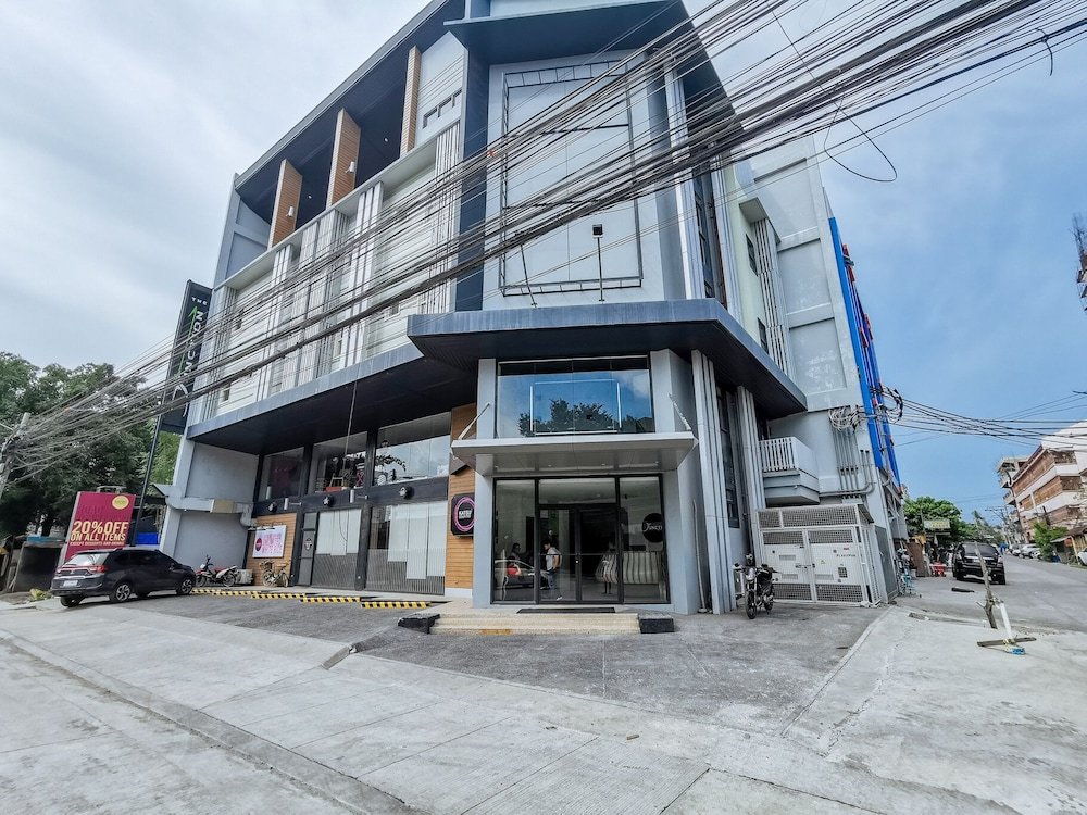 Reddoorz Plus Near Bangko Sentral Ng Pilipinas Davao,Davao City>>Davao,3 star