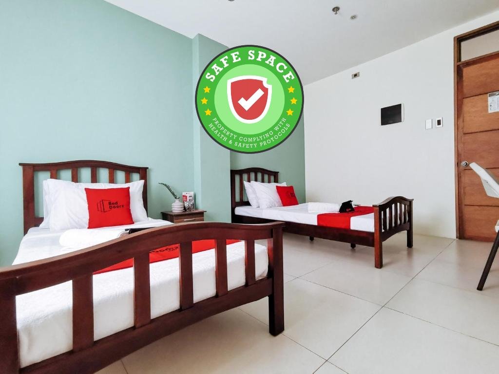 Reddoorz Plus Near Bangko Sentral Ng Pilipinas Davao,Davao City>>Davao,3 star