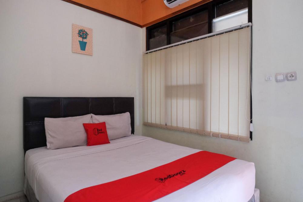reddoorz near lotte mart maguwoharjo yogyakarta