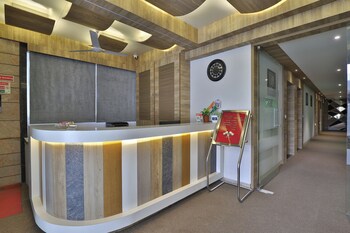 hotel the grand shivay